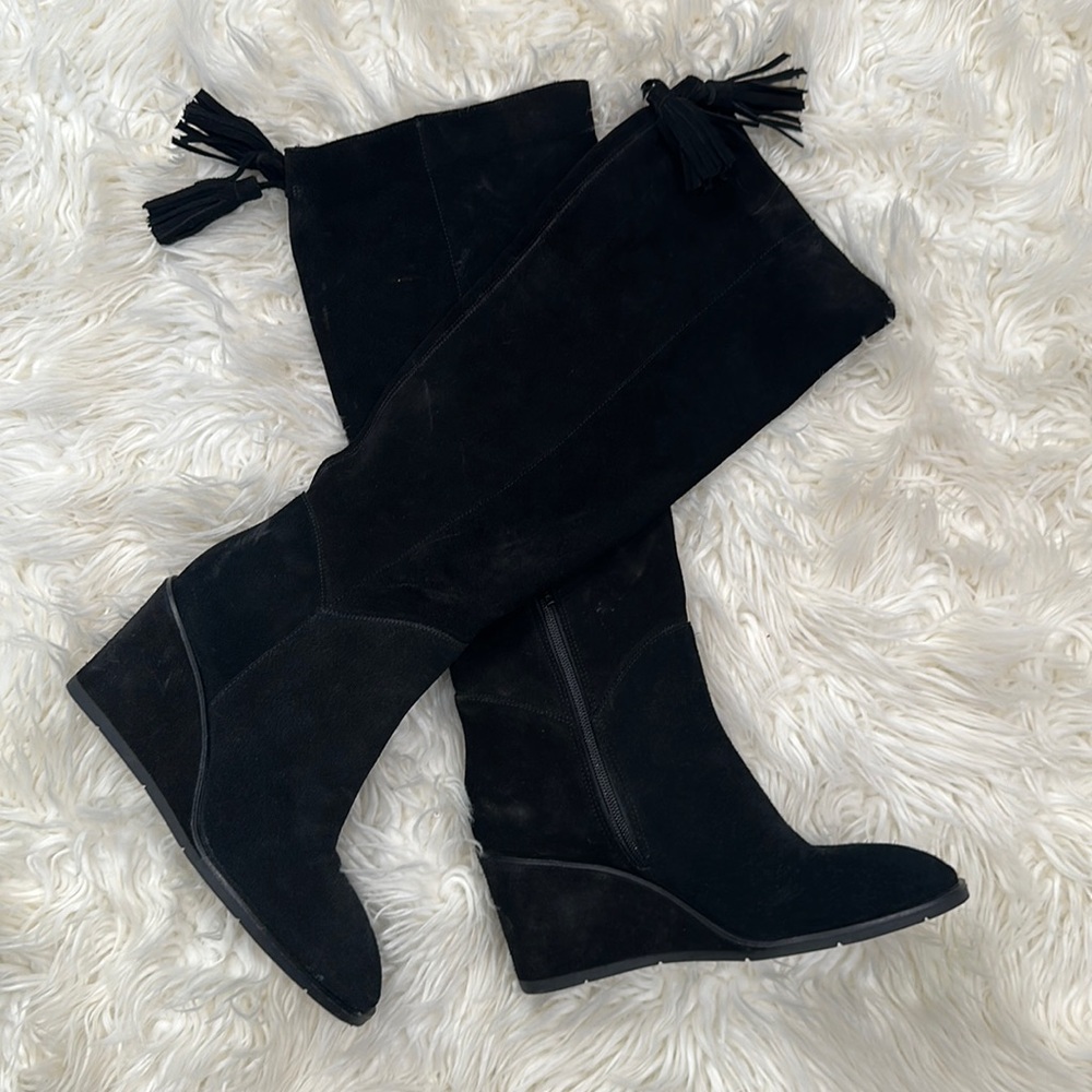 New Antonio Melani Maesyn Tall Suede Wedge Boots with Tassels Size 10